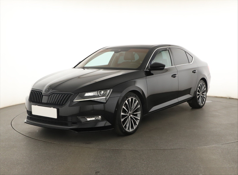 Škoda Superb, 2015