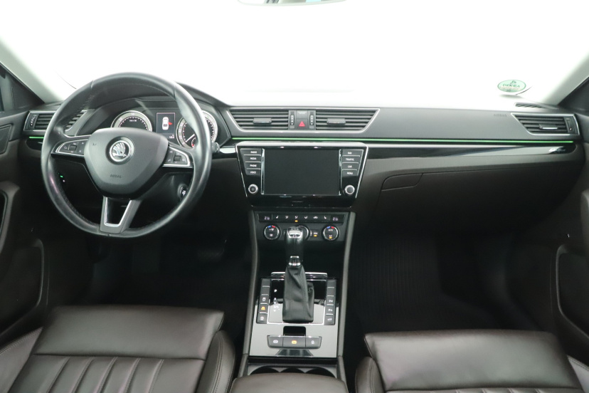 Škoda Superb, 2015