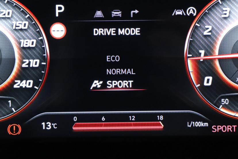 Hyundai i30, 2025