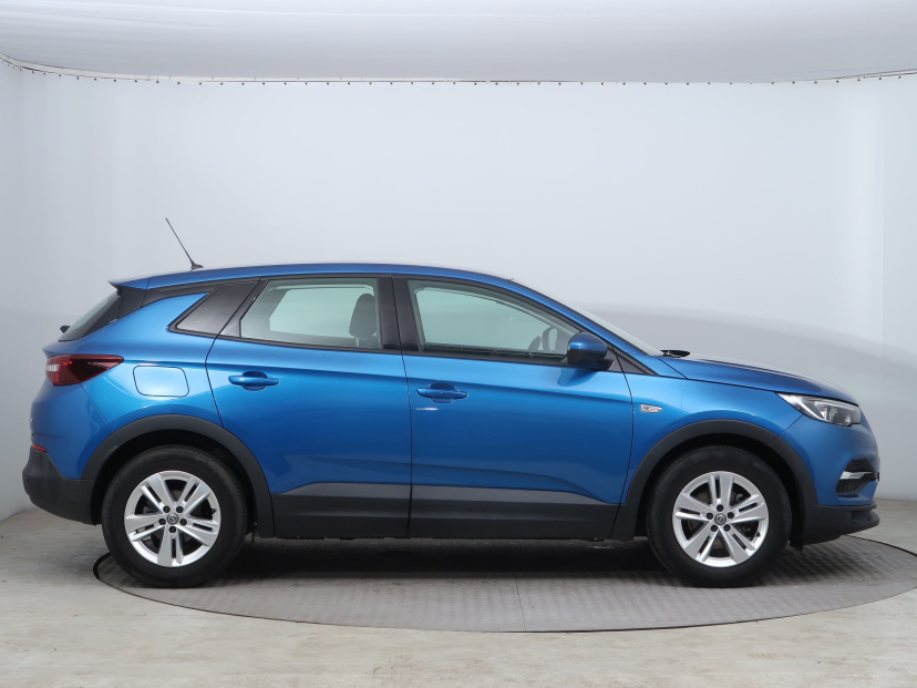 Opel Grandland, 2019