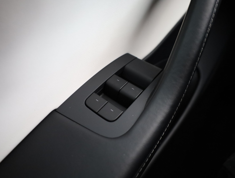 Tesla Model 3, 2021