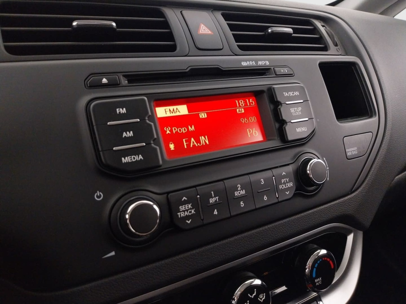 Kia Rio, 2012