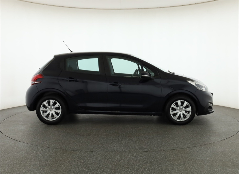 Peugeot 208, 2019