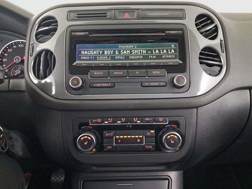Volkswagen Tiguan, 2011