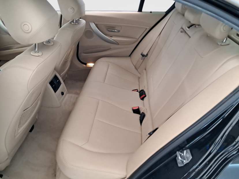 BMW 3, 2015