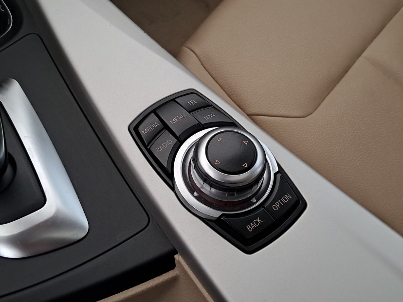BMW 3, 2015