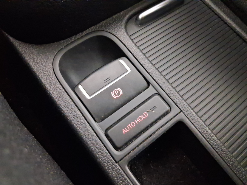 Volkswagen Tiguan, 2013