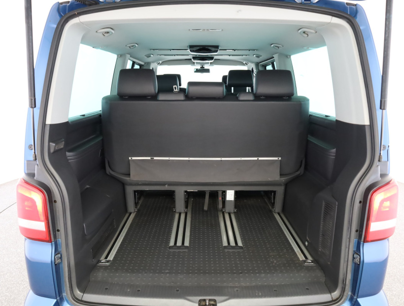Volkswagen Multivan, 2010