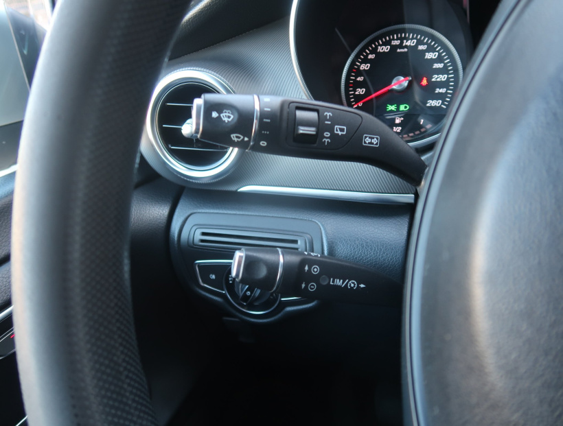 Mercedes-Benz V, 2014