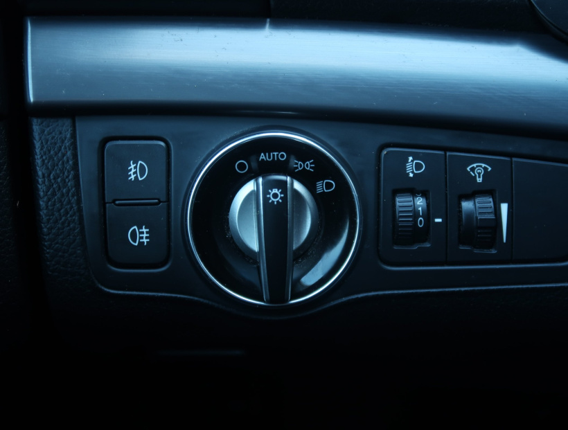Hyundai i40, 2012