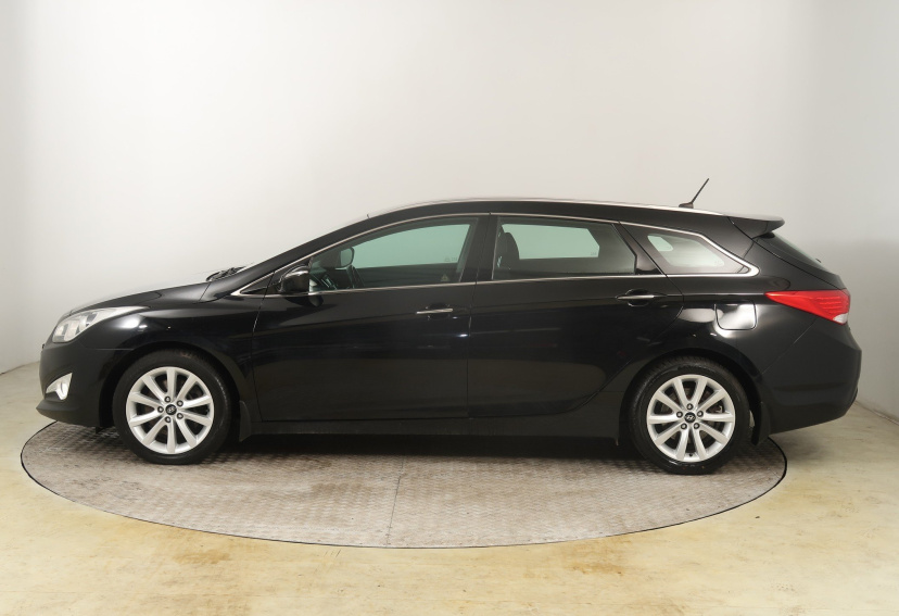 Hyundai i40, 2012