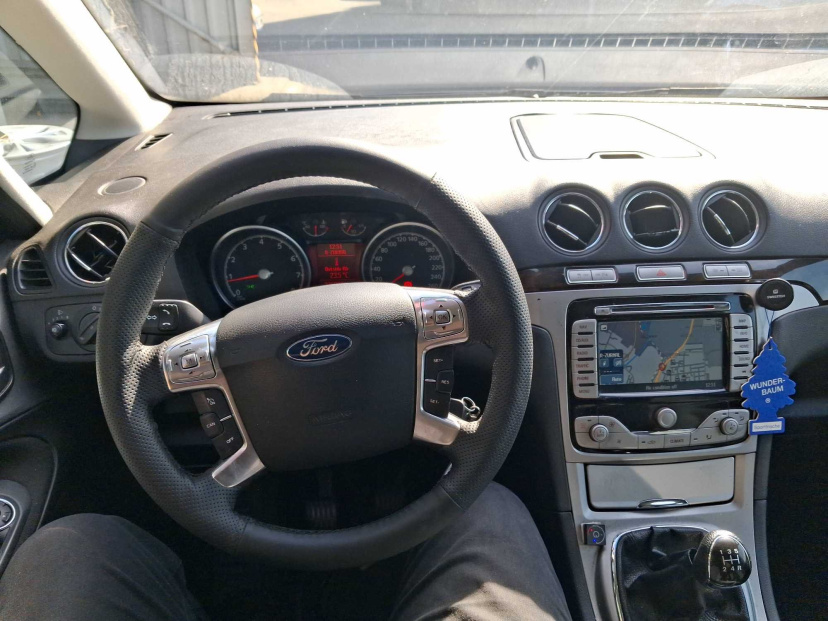 Ford Galaxy, 2009