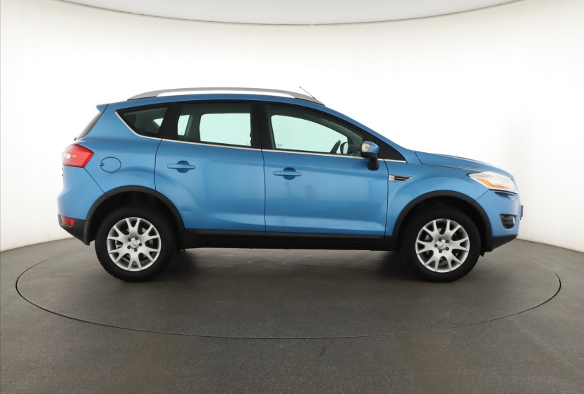 Ford Kuga, 2009
