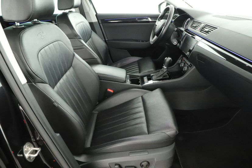 Škoda Superb, 2016