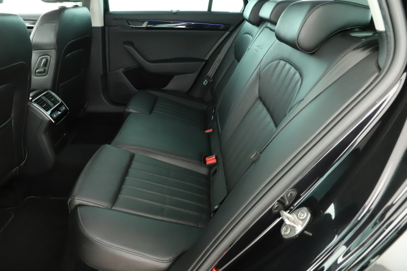 Škoda Superb, 2016