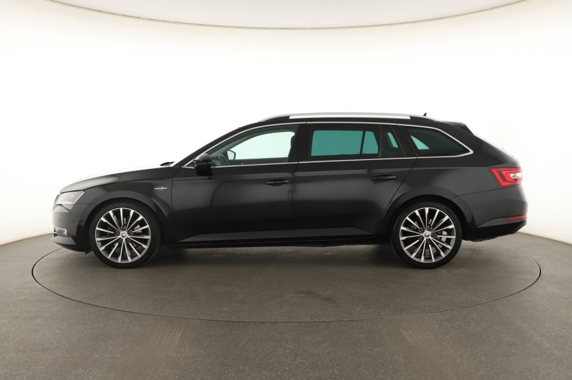 Škoda Superb, 2016