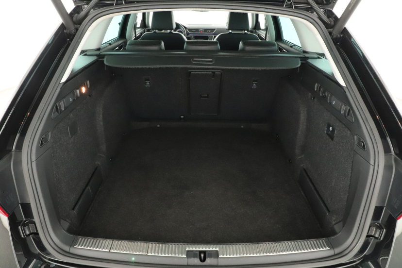 Škoda Superb, 2016