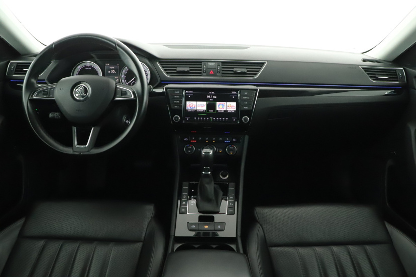 Škoda Superb, 2016