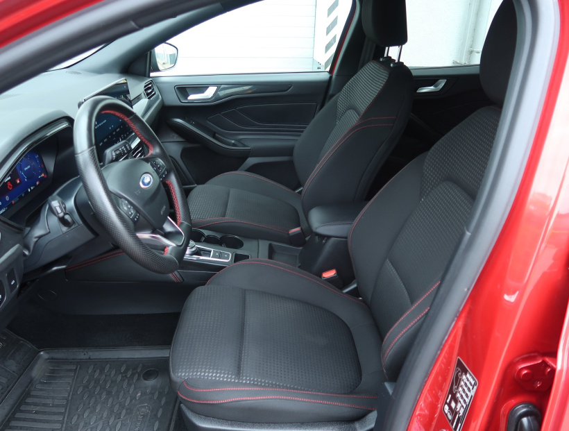 Ford Focus, 2022