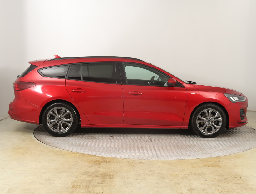 Ford Focus, 2022
