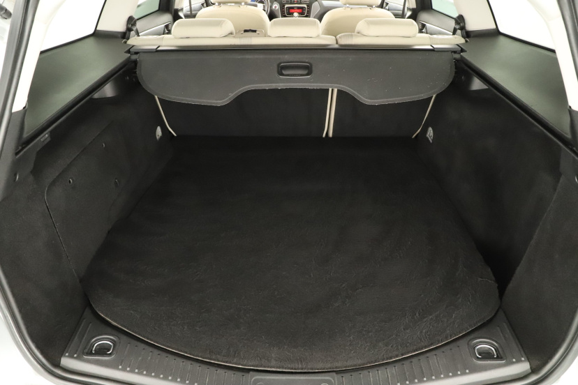 Ford Mondeo, 2012
