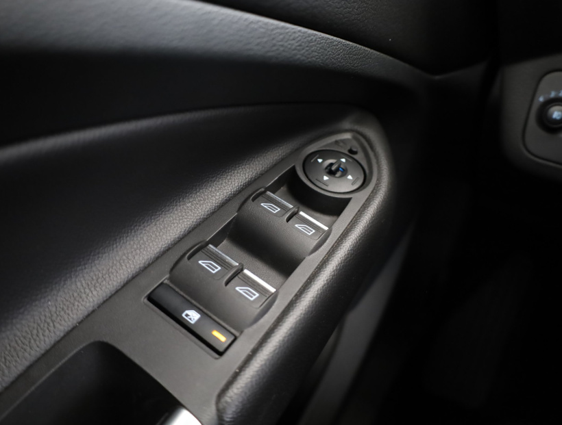 Ford Kuga, 2019