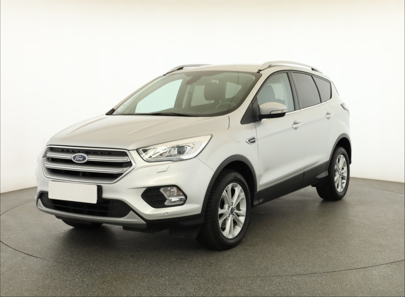 Ford Kuga, 2019