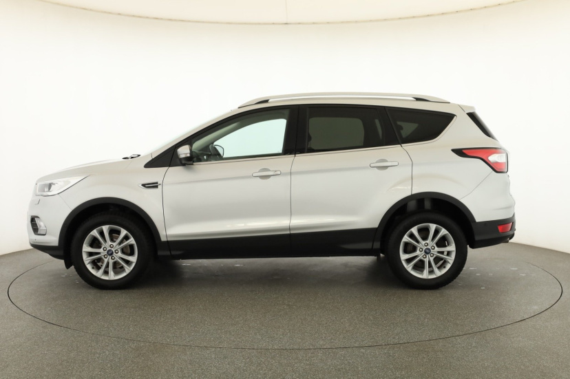 Ford Kuga, 2019