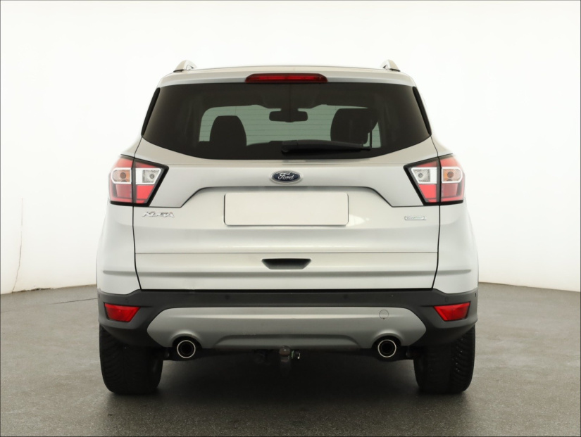 Ford Kuga, 2019