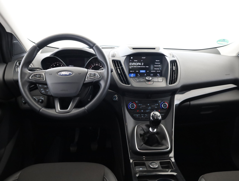 Ford Kuga, 2019
