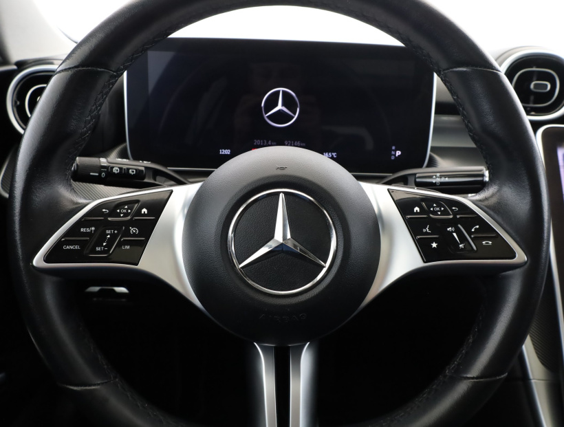 Mercedes-Benz C, 2022