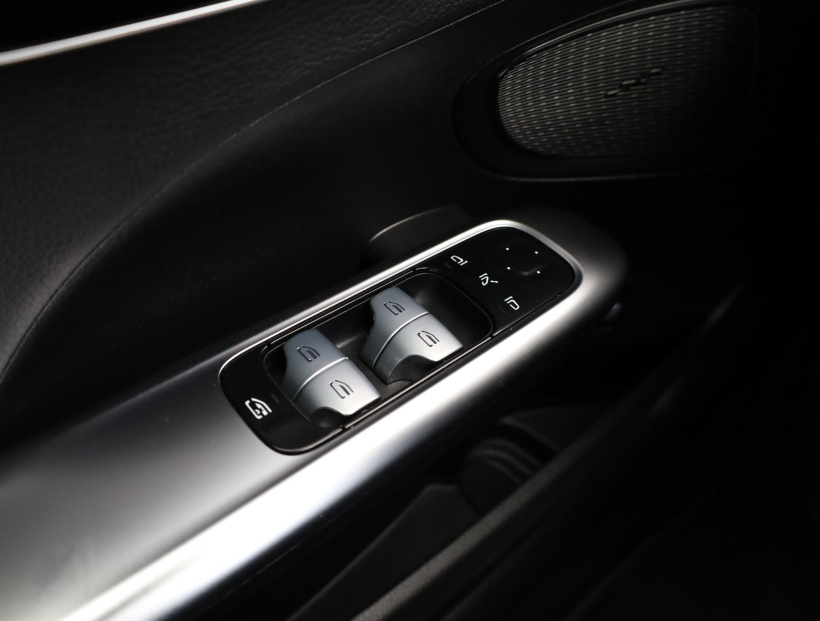 Mercedes-Benz C, 2022