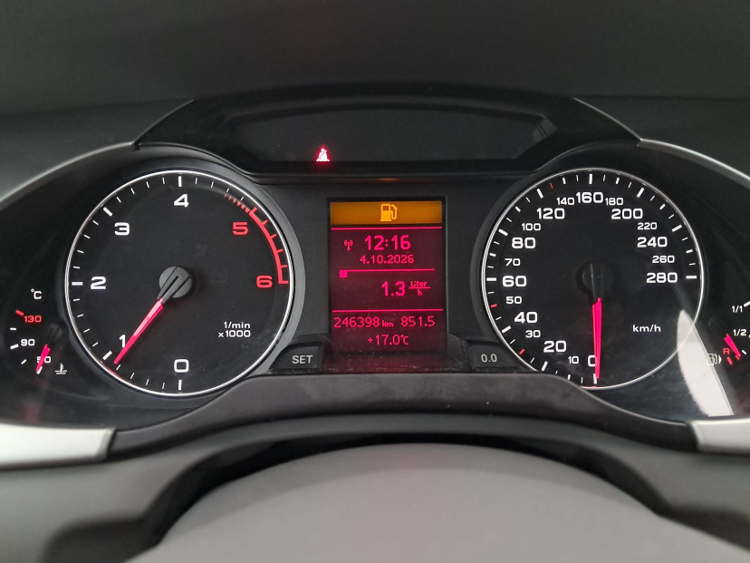 Audi A4, 2011