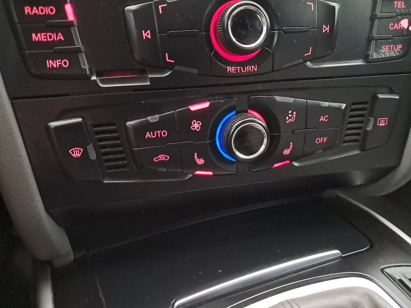 Audi A4, 2011
