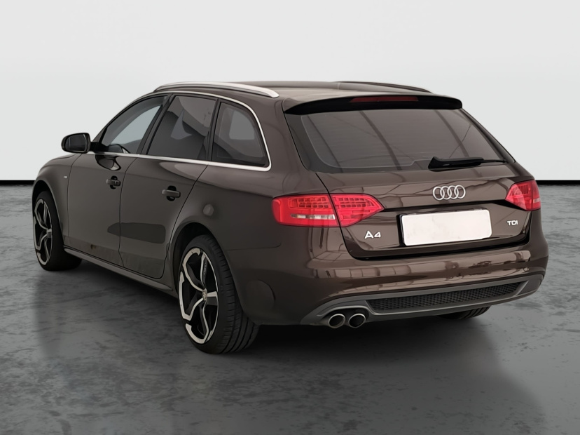 Audi A4, 2011