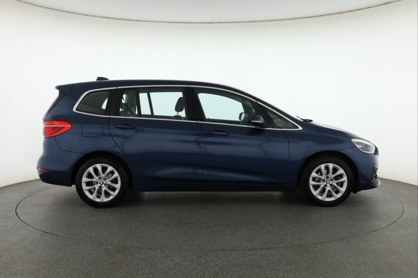 BMW 2 Gran Tourer, 2021