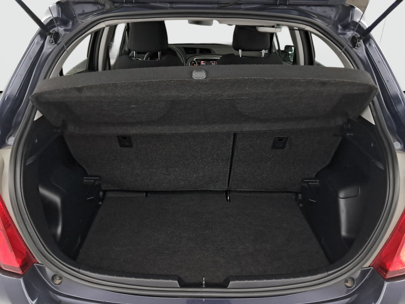Toyota Yaris, 2013