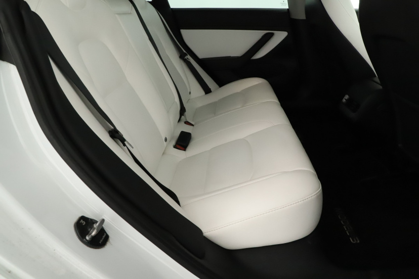 Tesla Model 3, 2021