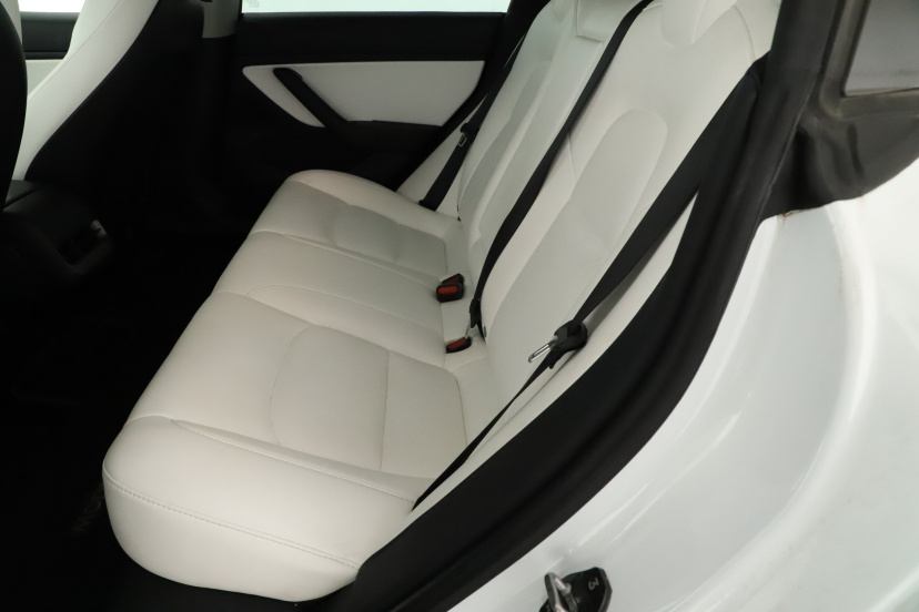 Tesla Model 3, 2021