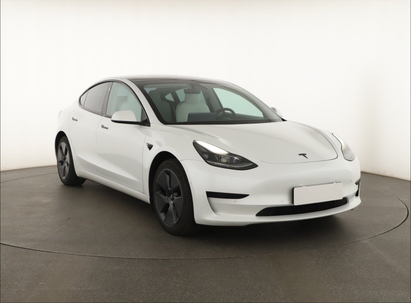 Tesla Model 3, 2021