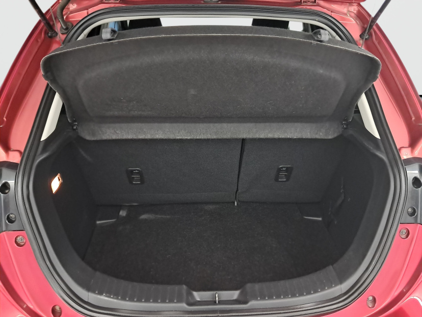 Mazda 2, 2019