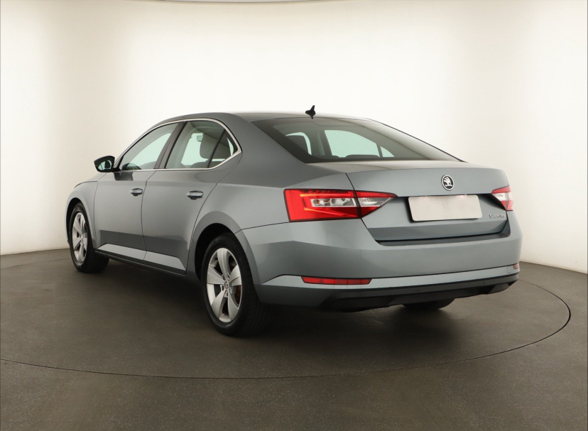 Škoda Superb, 2018