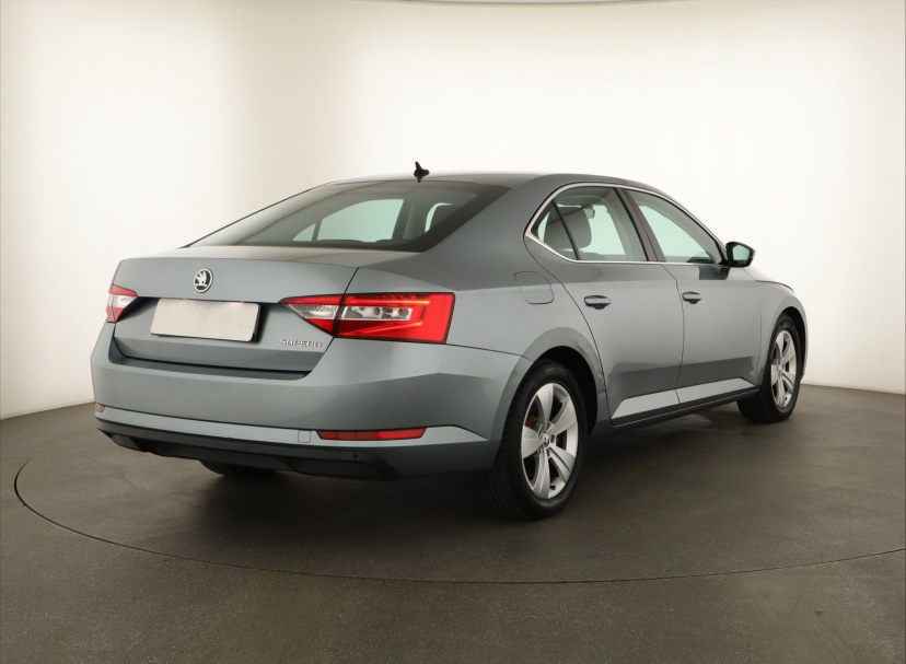 Škoda Superb, 2018