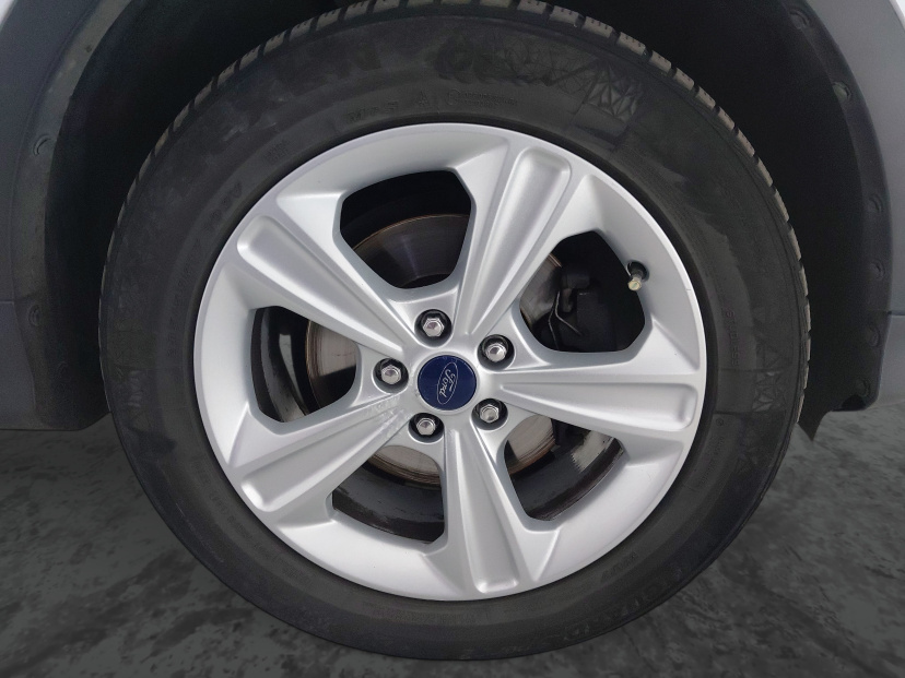 Ford Kuga, 2016