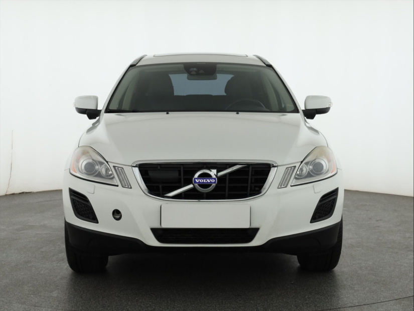 Volvo XC60, 2012