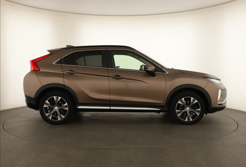 Mitsubishi Eclipse Cross, 2018