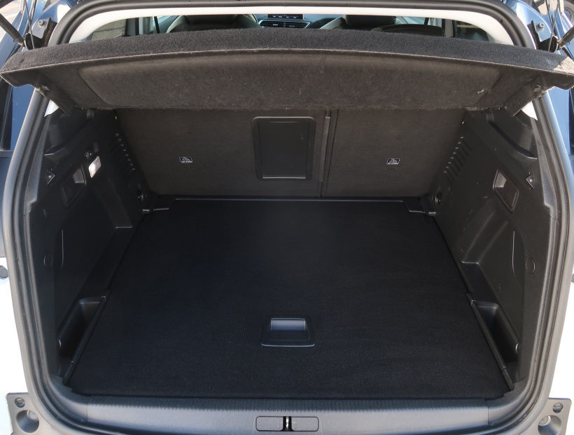 Peugeot 3008, 2017