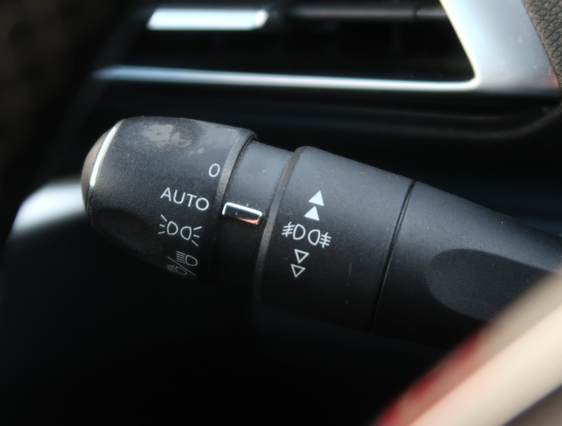 Peugeot 3008, 2017
