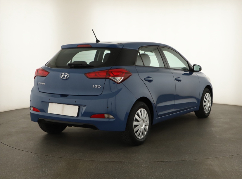 Hyundai i20, 2015