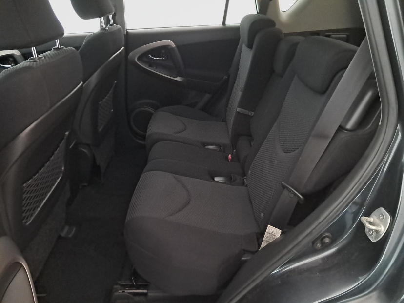Toyota RAV 4, 2006